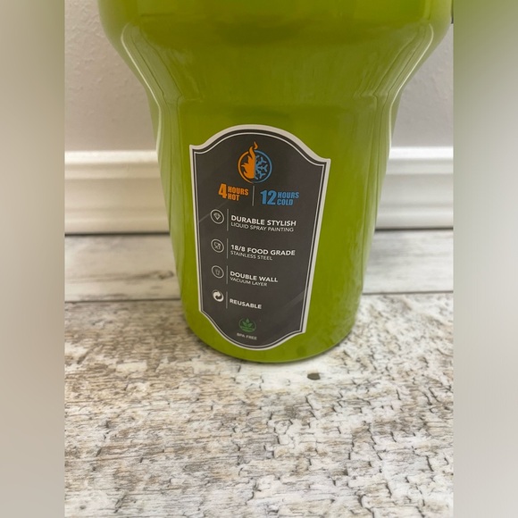 New Grinch tumbler stainless Steel 40 ounce - Picture 2 of 3